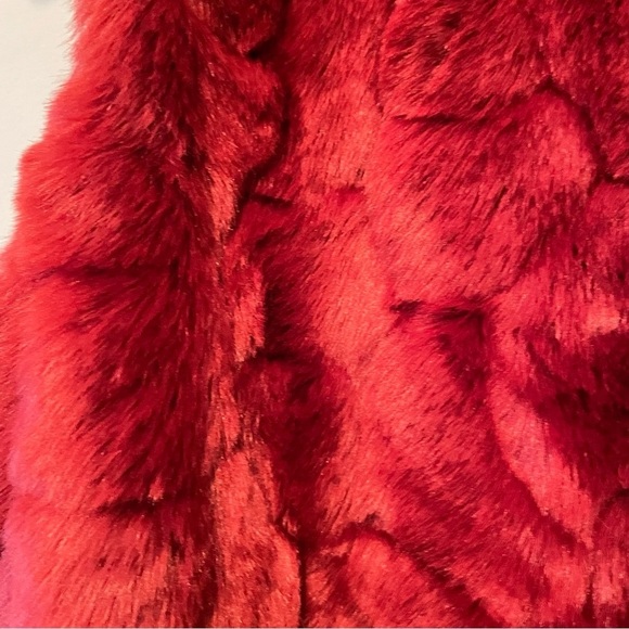 Love tree faux fur vest - Picture 4 of 7